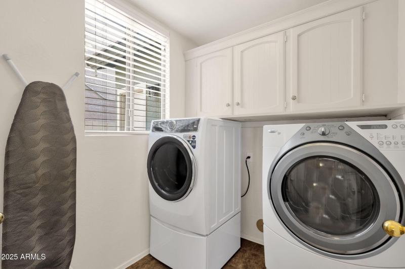 24-web-or-mls-1678-e-rawhide-st