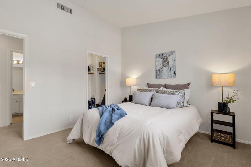 28-web-or-mls-1678-e-rawhide-st