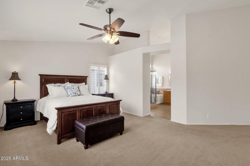 33-web-or-mls-1678-e-rawhide-st