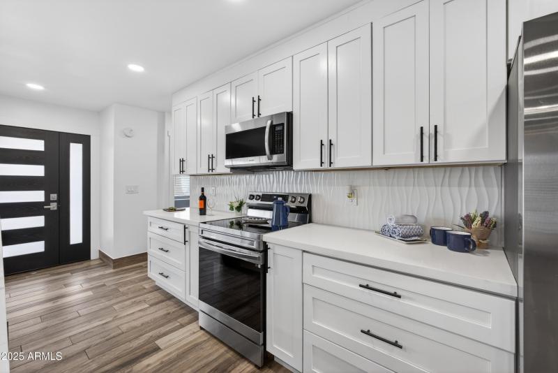 Stainless Steel Appliances and Modern