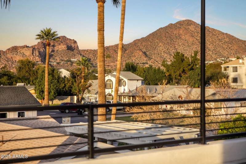 Spectacular Camelback Views