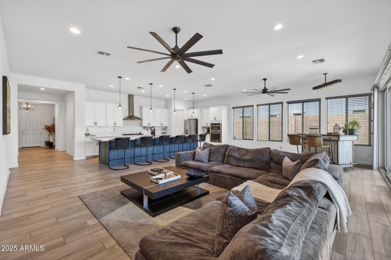 8-web-or-mls-2858 E Spring Wheat Ct, Gil