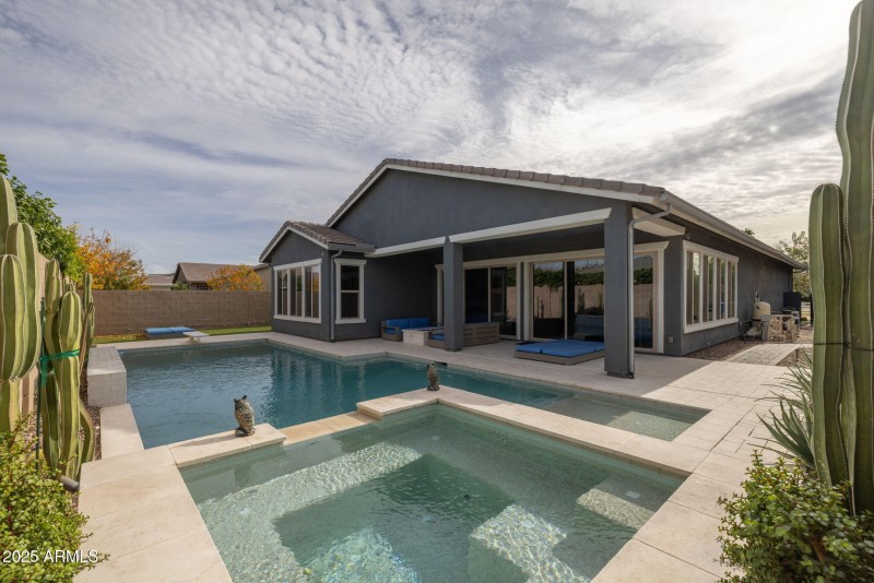 33-web-or-mls-2858 E Spring Wheat Ct, Gi