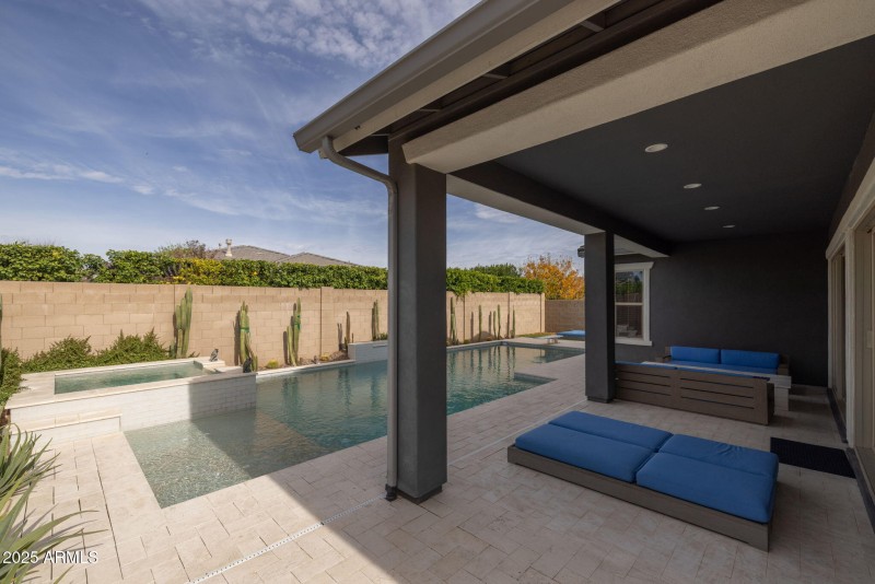 36-web-or-mls-2858 E Spring Wheat Ct, Gi