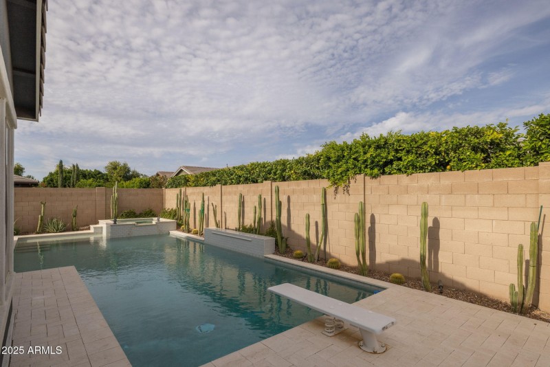 37-web-or-mls-2858 E Spring Wheat Ct, Gi