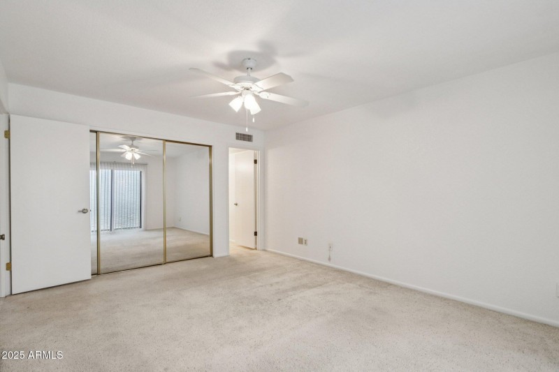 7-web-or-mls-W Avenida De Amigos Cir-S31