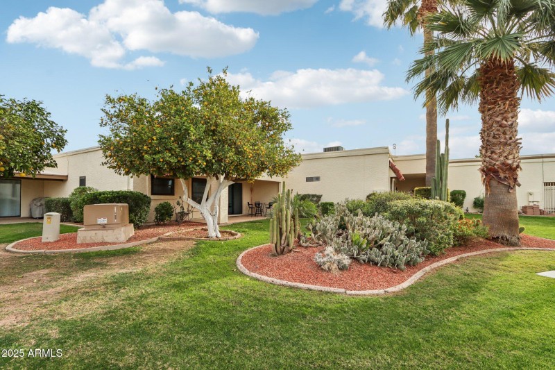 26-web-or-mls-W Avenida De Amigos Cir-S3