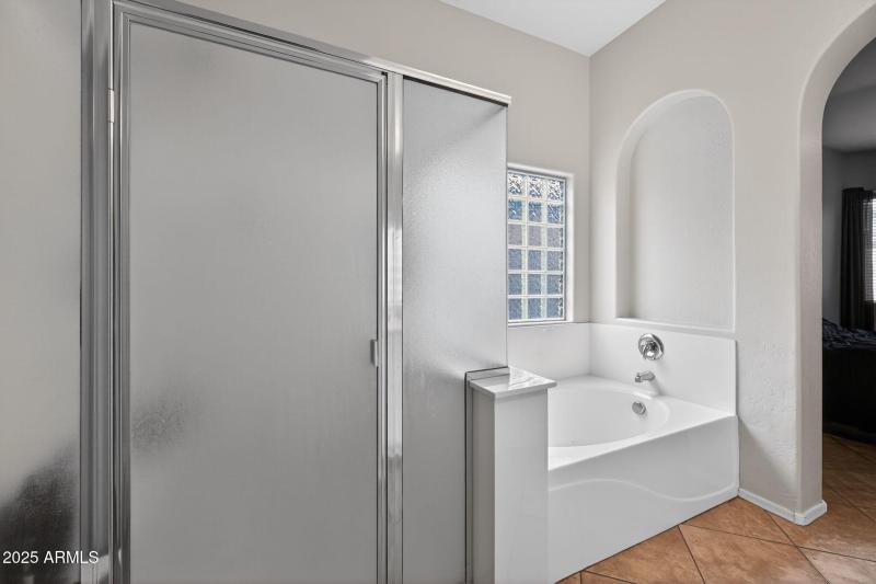 25_3022_W_Redwood_Ln_Phoenix_AZ_85045-Ba