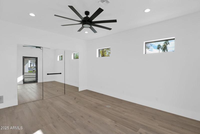 22-web-or-mls-P1415073