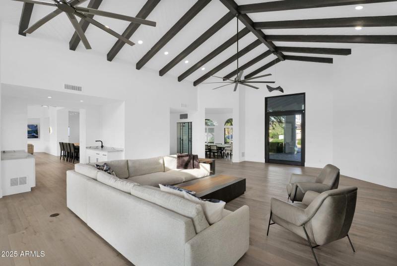 30-web-or-mls-P1415092