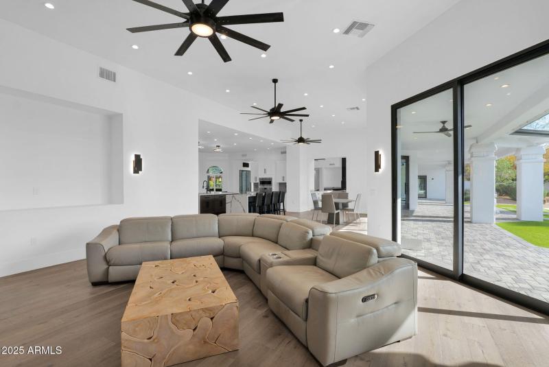 49-web-or-mls-P1415129