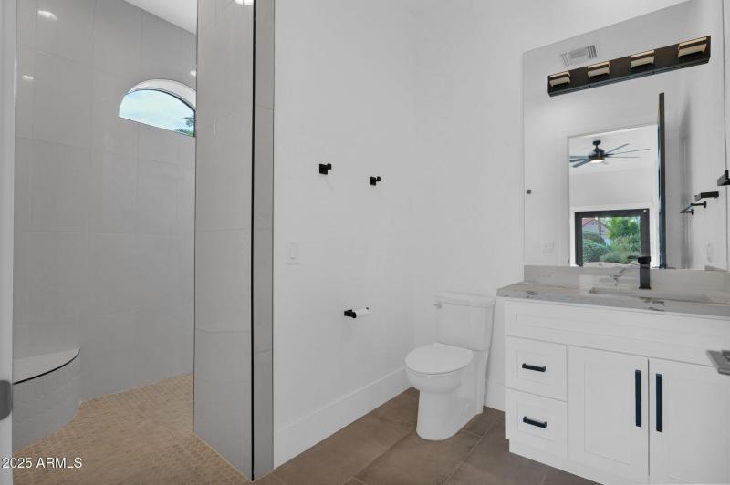 56-web-or-mls-P1415165