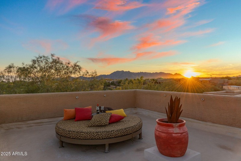 32 SUNSET BEHIND THE MCDOWELLS