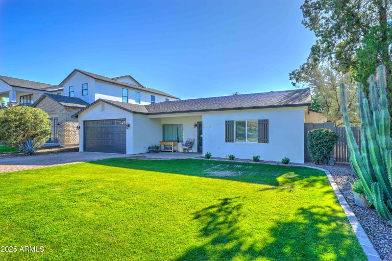 4001 E Indianola Ave-2 copy