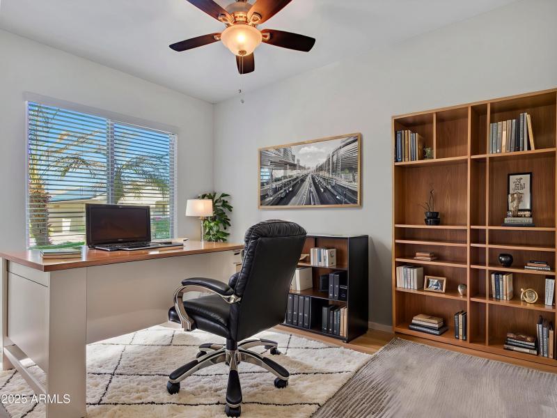 Modern Home Office Setup