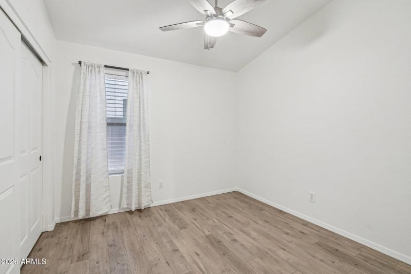 14-web-or-mls-E Brookwood Ct-S0201-019