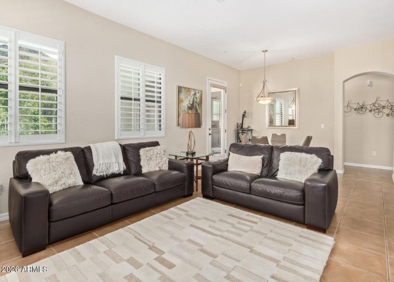 20230425201424443751000000-o