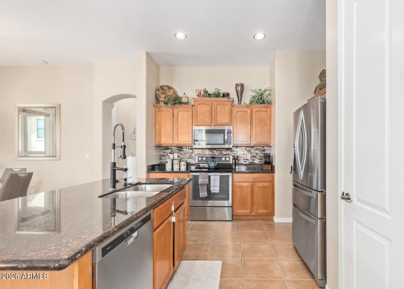 20230425201431715720000000-o