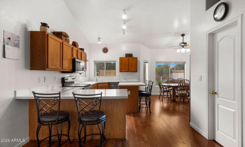 15-web-or-mls-Kitchen4
