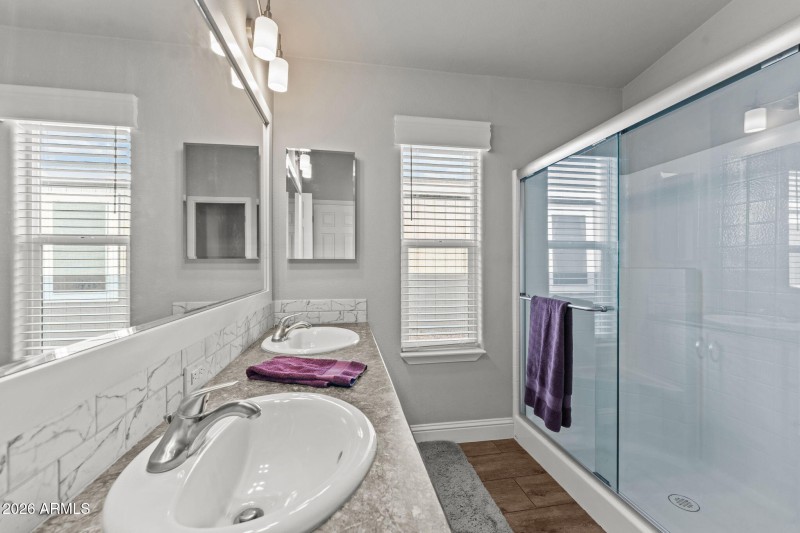 Master Bath (2)