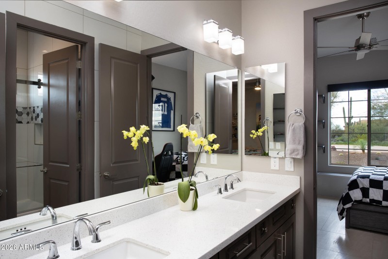 En-suite Bath