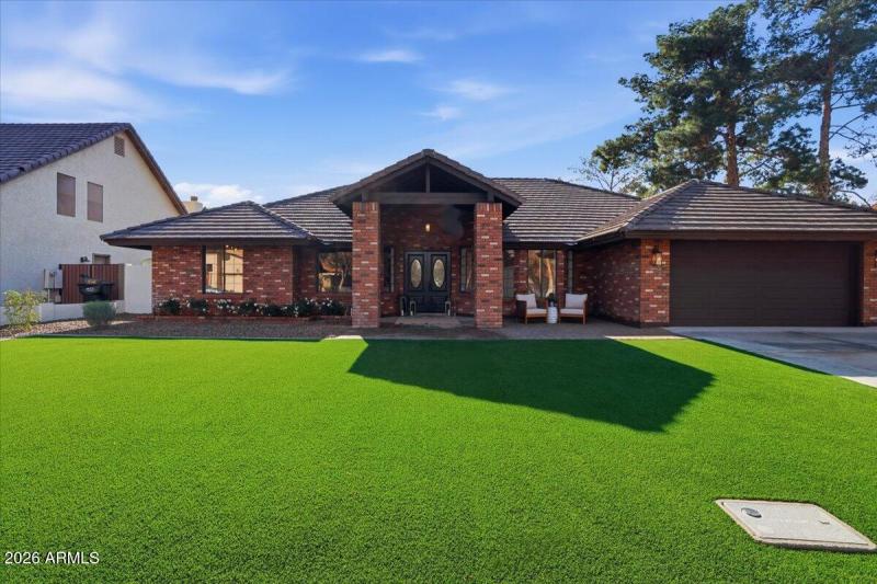 02-501 E Melody Ln_RedHogMedia