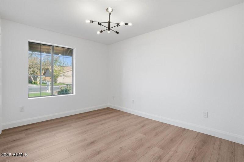 33-501 E Melody Ln_RedHogMedia