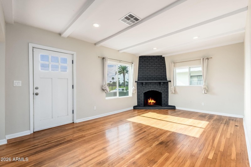 1518 W Windsor Ave - 09