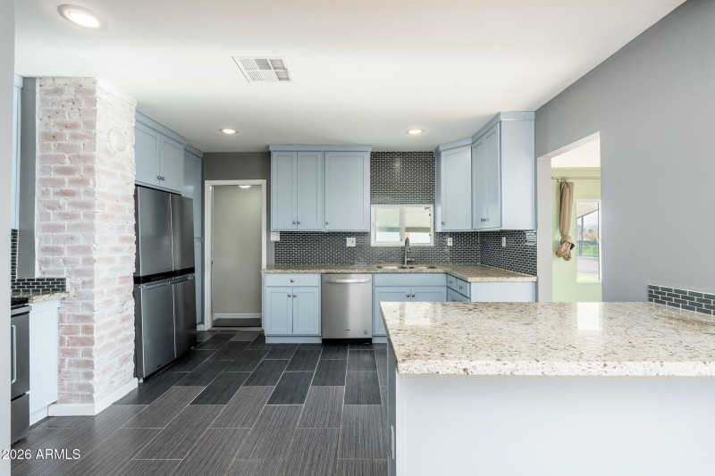 1518 W Windsor Ave - 15