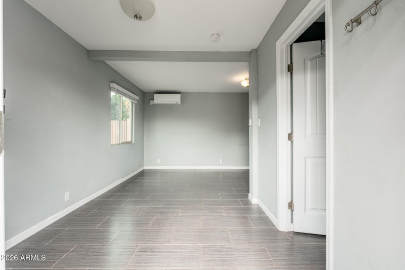 1518 W Windsor Ave - 39