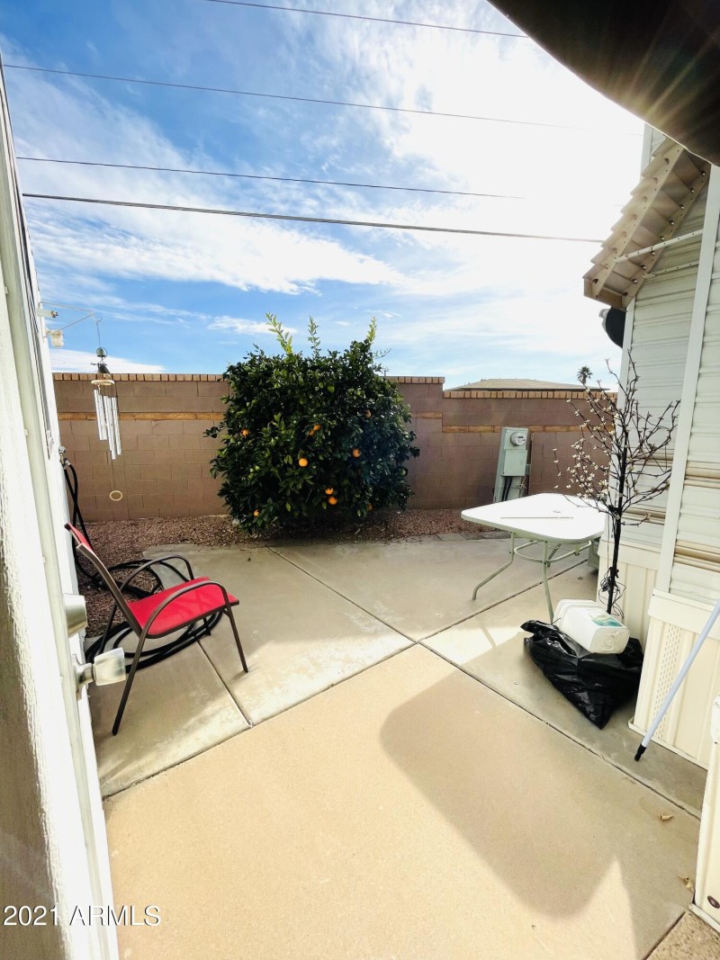 816452E0-F64F-4087-9AAC-D7E47F689D23