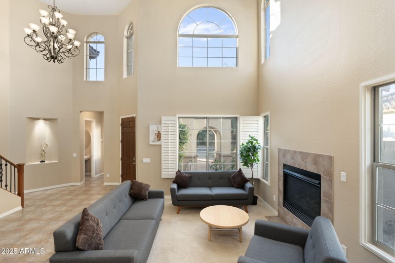 10-web-or-mls-DSC01499