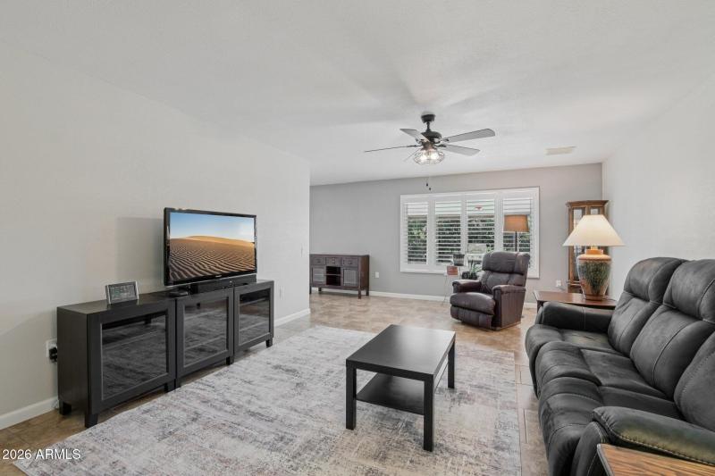 6-web-or-mls-N 134th Dr-S0301-006