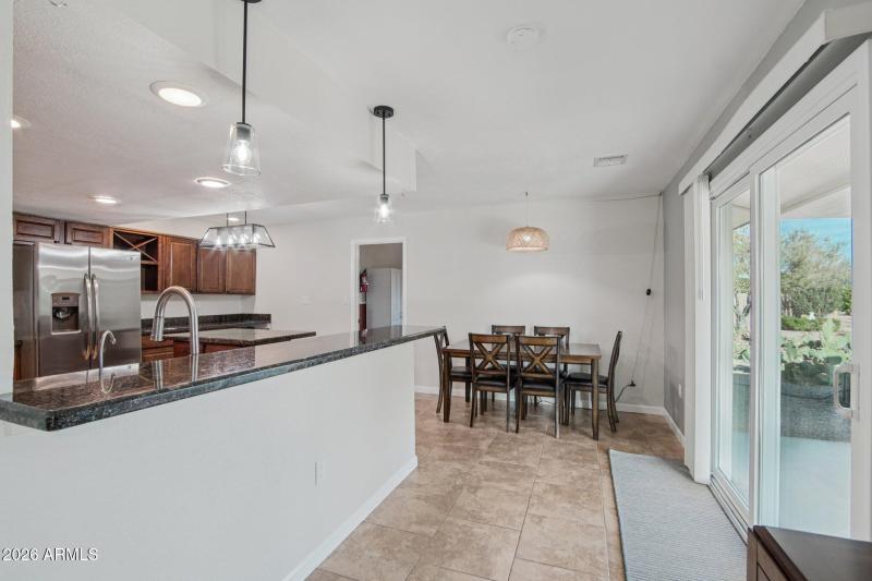 11-web-or-mls-N 134th Dr-S0301-011