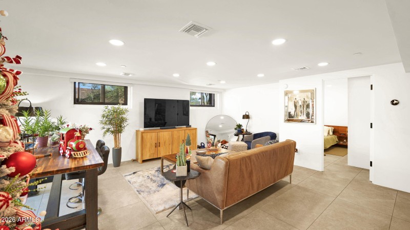 53-web-or-mls-P1310375