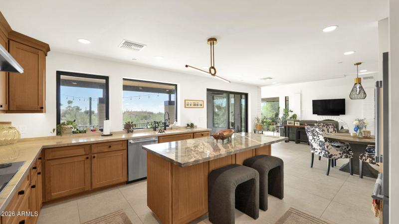 67-web-or-mls-P1310442