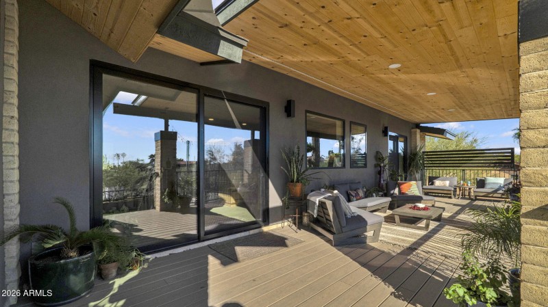 92-web-or-mls-P1310793