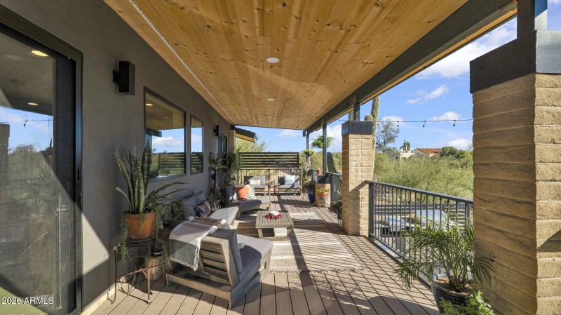 102-web-or-mls-P1310794