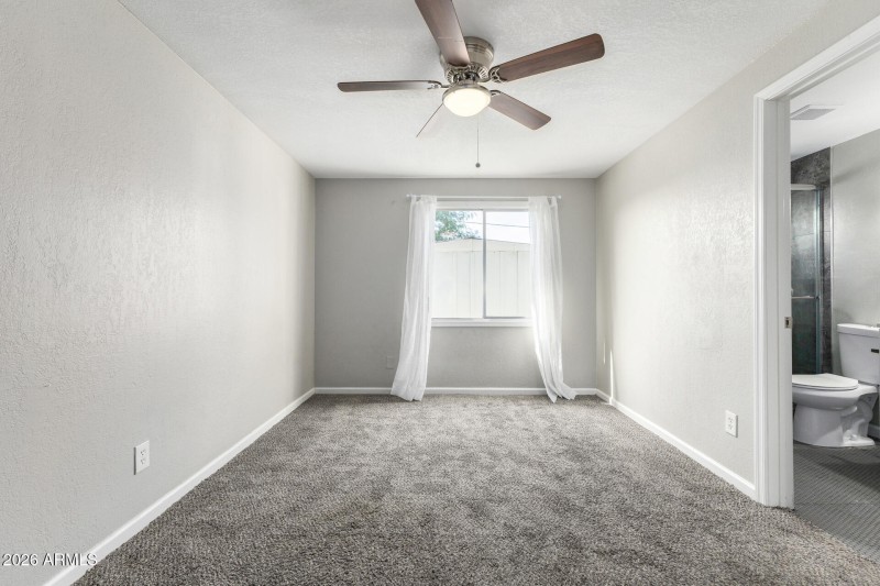 Spacious Primary Suite