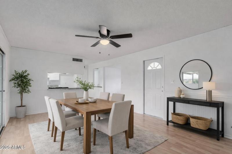 A56C9F1E-4FFE-467C-8189-C574E692C264