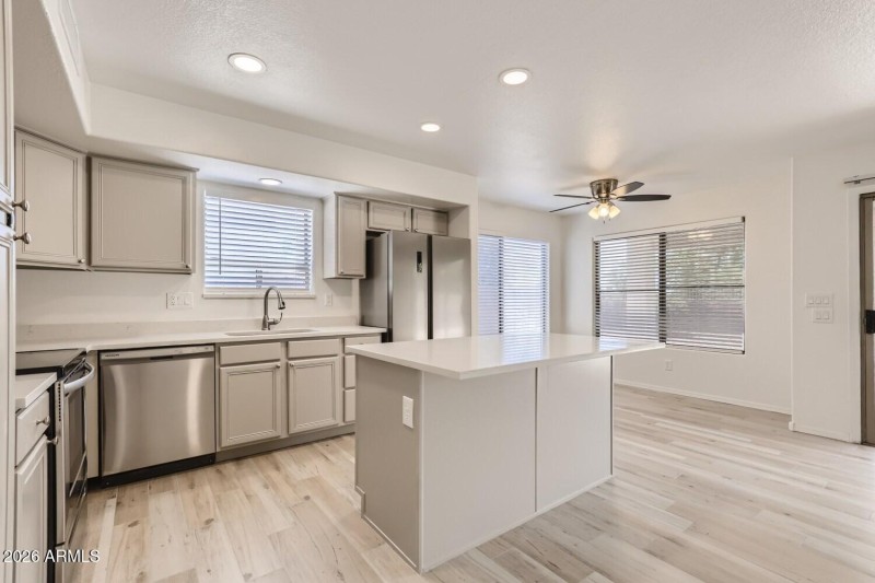 16033 W Diamond St Goodyear AZ - Web Qua