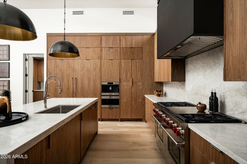 Kitchen Aisle to Sub Zero