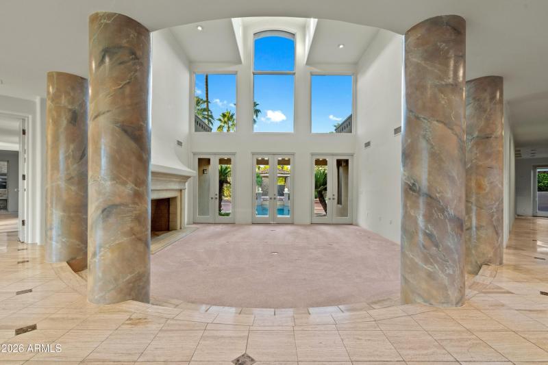 008_Entry to Living Room Grandeur