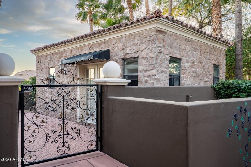 045_Guest Home ~ 4th Guest Ensuite