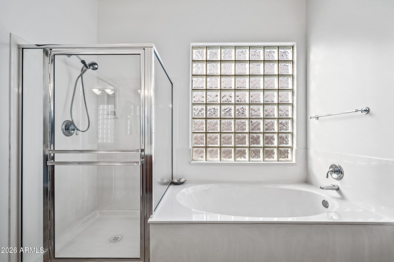 Owner suite separate tub & shower