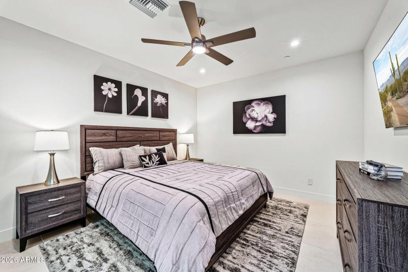 Ensuite Guest Bedroom 2