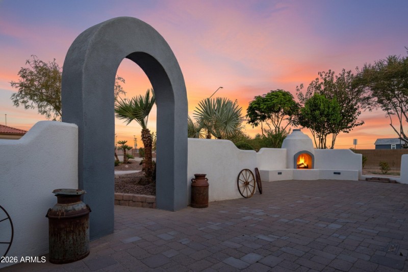 02-Front Courtyard Twilight