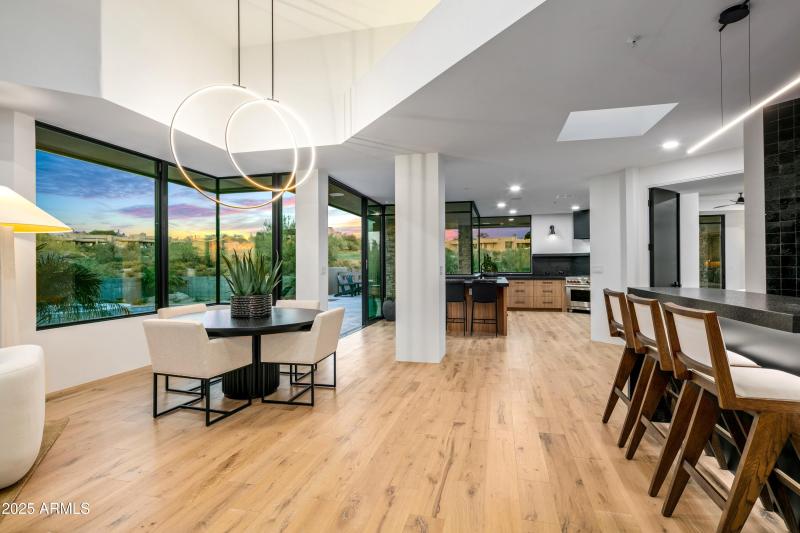 010_One Level Living