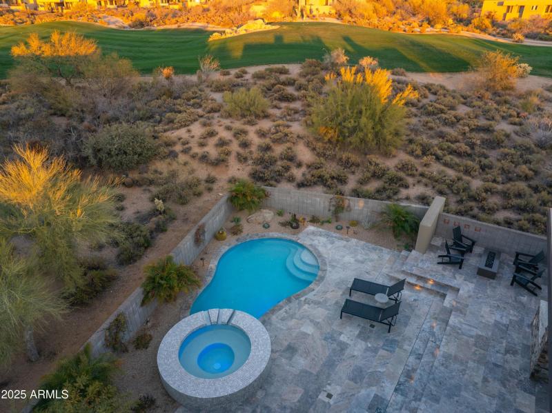 052_Pool and Spa Perfection