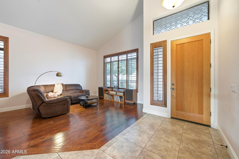 4_a28134a1-bdb7-4b6a-9b86-e7a1a84e8107